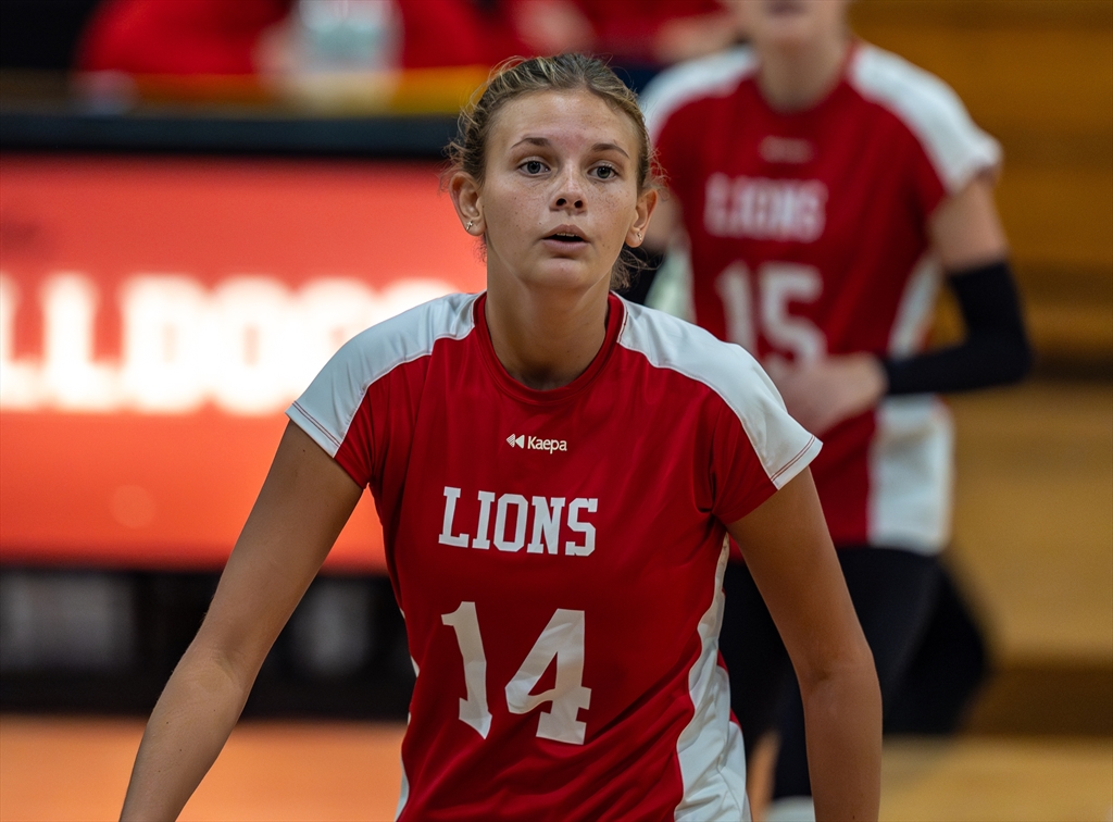 Chloe Faircloth, Outside, LAVA 16-Dan