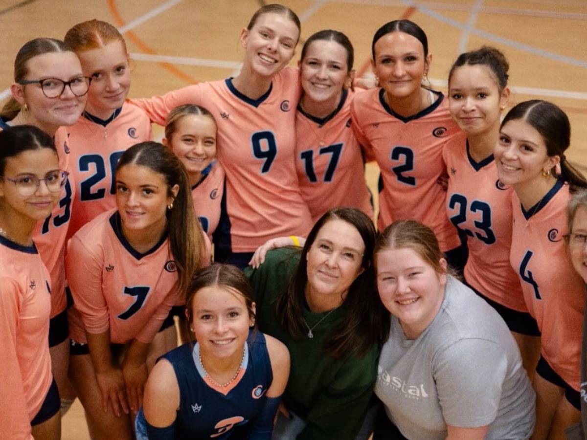 Coastal VBC 15-Grey team photo